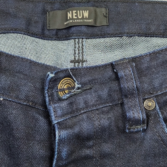 Neuw womens jeans size 31 Like new . - Picture 5 of 6